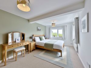 Photo 33- click for photo gallery